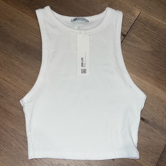Zara Tank - Picture 1 of 1
